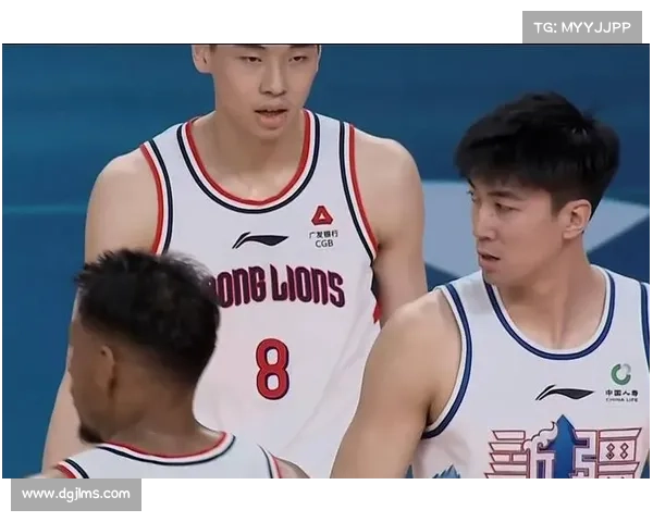 杜锋卸任广东主帅 NBA名帅助阵 崔永熙期待以新身份为核心 杜锋卸任广东主帅 NBA名帅助阵 崔永熙期待以新身份为核心