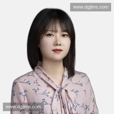 潘诗芳
